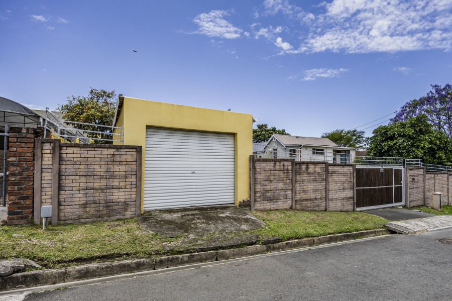 4 Bedroom Property for Sale in Cambridge Eastern Cape